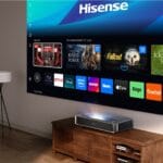 جهاز عرض ثلاثي الليزر يقدم صورًا سينمائية ساطعة من مسافة بوصات فقط