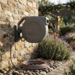 مراجعة Giraffe Tools Retractable Garden Hose Reel: القوة، الأداء، والراحة بـ 447 ريال سعودي فقط